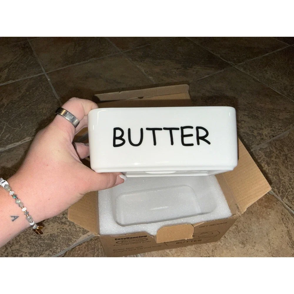 EasyDancing Porcelain Butter Dish with Bamboo Airtight Lid and Knife White